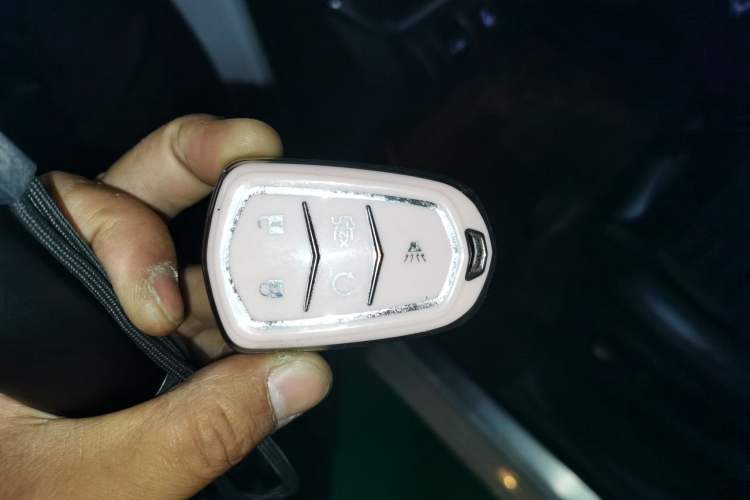 Used Cadillac XTS 2018 28T Tech Edition Vehicle Key