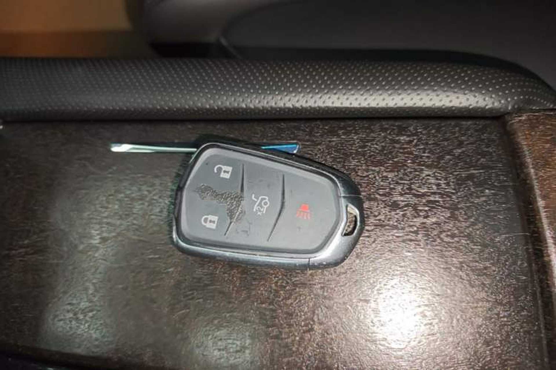 Used Cadillac XTS 2018 28T Tech Edition Vehicle Key