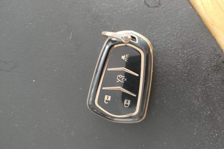 Used Cadillac XTS 2018 28T Tech Edition Vehicle Key