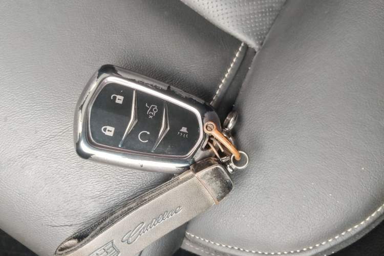 Used Cadillac XTS 2018 28T Elite Edition Vehicle Key
