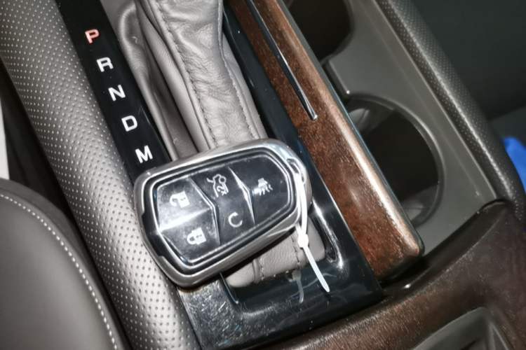 Used Cadillac XTS 2018 28T Elite Edition Vehicle Key