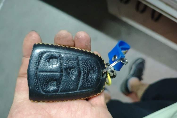 Used Cadillac XTS 2018 28T Tech Edition Vehicle Key