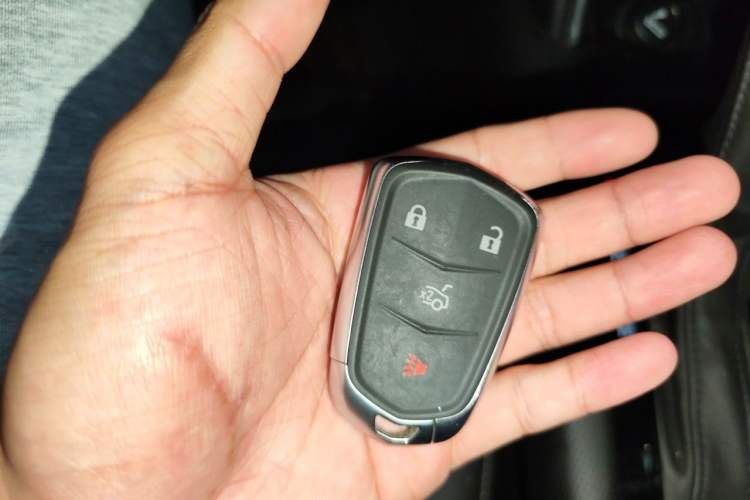 Used Cadillac XTS 2018 28T Tech Edition Vehicle Key
