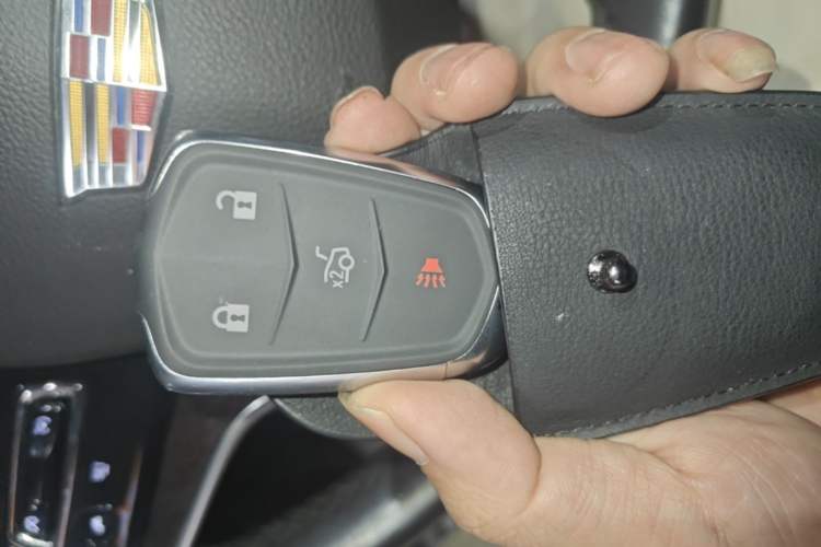 Used Cadillac XTS 2018 28T Tech Edition Vehicle Key