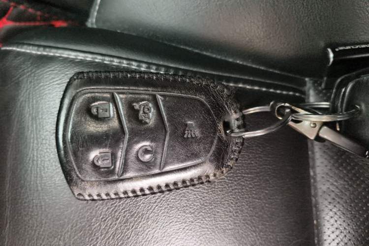 Used Cadillac XTS 2018 28T Elite Edition Vehicle Key