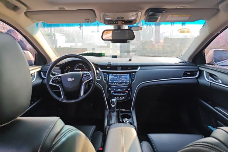 Used Cadillac XTS 2018 28T Tech Edition Center Console