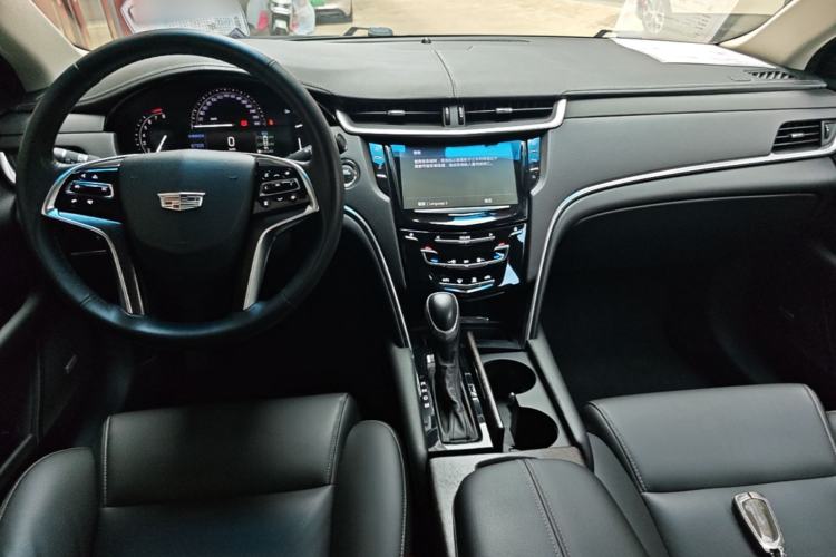 Used Cadillac XTS 2018 28T Tech Edition Center Console
