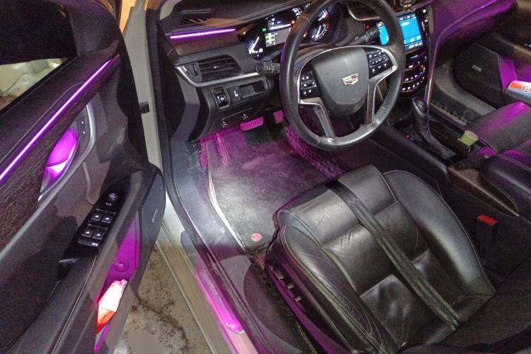 Used Cadillac XTS 2018 28T Elite Edition Driver Seat