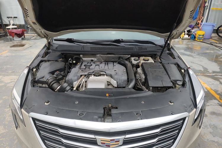 Used Cadillac XTS 2018 28T Tech Edition Engine Bay