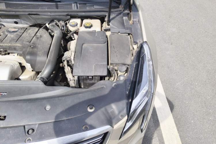 Used Cadillac XTS 2018 28T Tech Edition Engine Bay Left