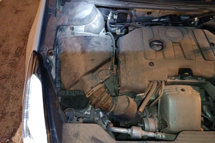 Used Cadillac XTS 2018 28T Elite Edition Engine Bay Right