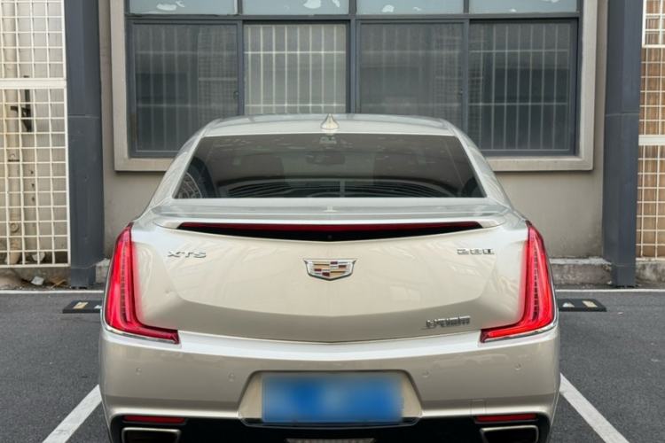 Used Cadillac XTS 2018 28T Tech Edition Exterior 4