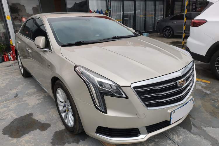 Used Cadillac XTS 2018 28T Tech Edition Front Right 45 Deg