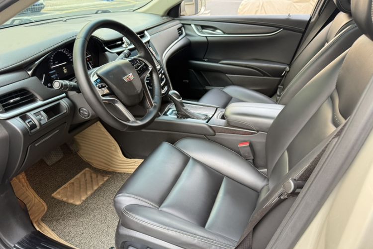 Used Cadillac XTS 2018 28T Tech Edition Interior 3