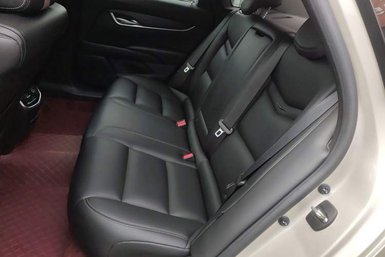 Used Cadillac XTS 2018 28T Tech Edition Left Rear Seat