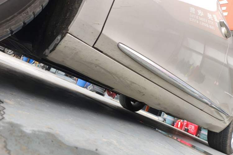 Used Cadillac XTS 2018 28T Tech Edition Left Side Sill