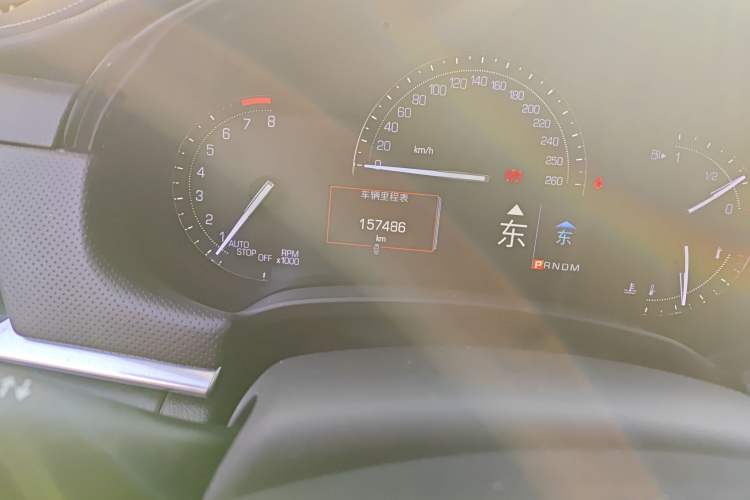 Used Cadillac XTS 2018 28T Tech Edition Odometer Close Up