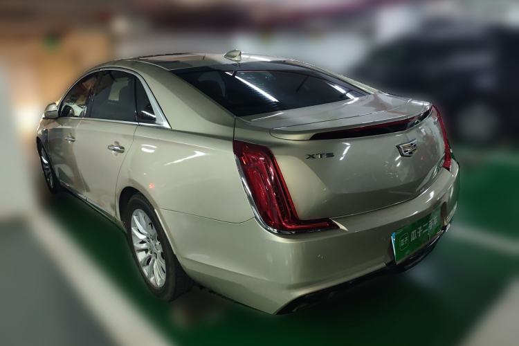Used Cadillac XTS 2018 28T Luxury Edition Rear Left 45 Deg