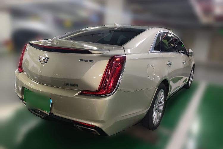 Used Cadillac XTS 2018 28T Luxury Edition Rear Right 45 Deg