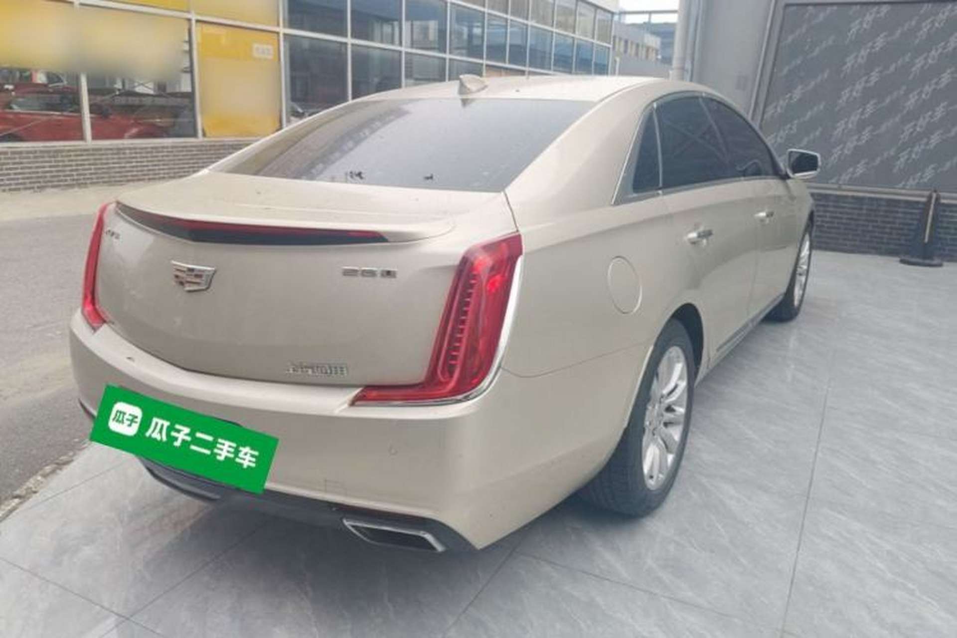 Used Cadillac XTS 2018 28T Elite Edition Rear Right 45 Deg