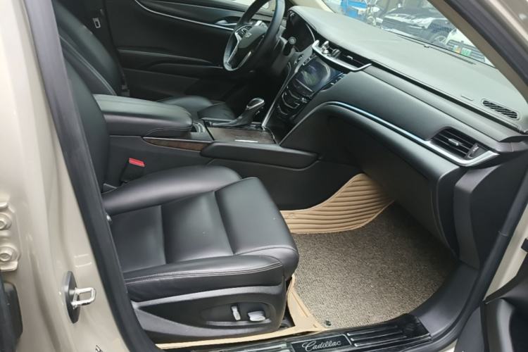 Used Cadillac XTS 2018 28T Tech Edition Right Front Seat