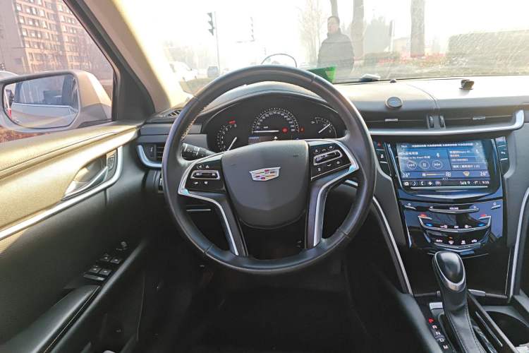 Used Cadillac XTS 2018 28T Tech Edition Steering Wheel
