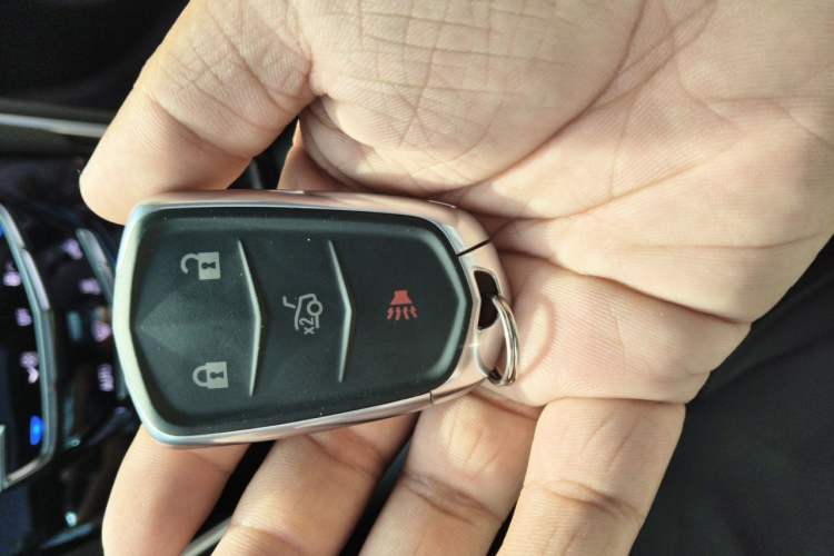 Used Cadillac XTS 2018 28T Tech Edition Vehicle Key