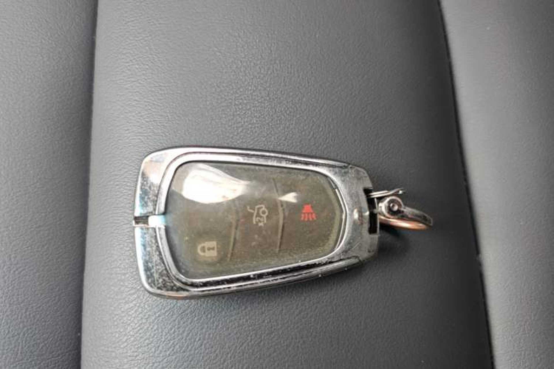 Used Cadillac XTS 2018 28T Tech Edition Vehicle Key