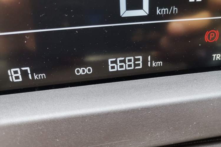Used Cao 60 2023 60 Asian Games Champion Edition Odometer Close Up