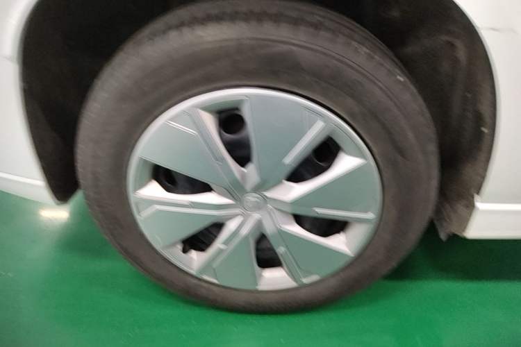 Used Cao 60 2024 60 Right Rear Wheel Hub