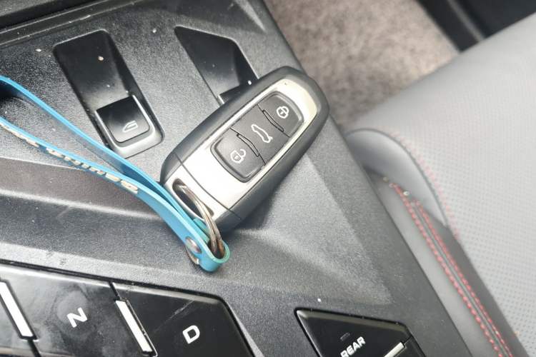 Used Cao 60 2024 60 Vehicle Key