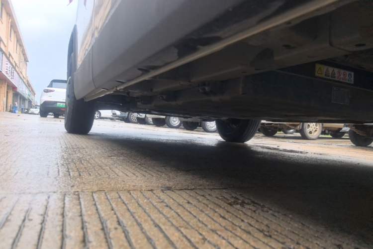 Used CAVAN Le Fu 2025 Model, Yue Xing Edition+ Short Wheelbase Flat Roof—Aegean 50.23 kWh Left Side Sill