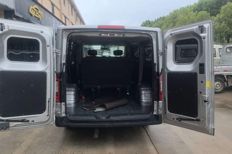 Used CAVAN Le Fu 2025 Model, Yue Xing Edition+ Short Wheelbase Flat Roof—Aegean 50.23 kWh Trunk