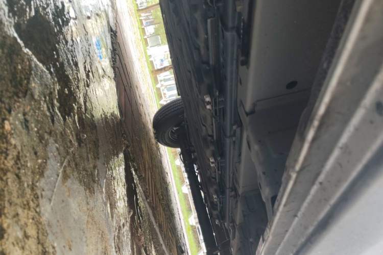 Used CAVAN Le Fu  Chassis Front Left