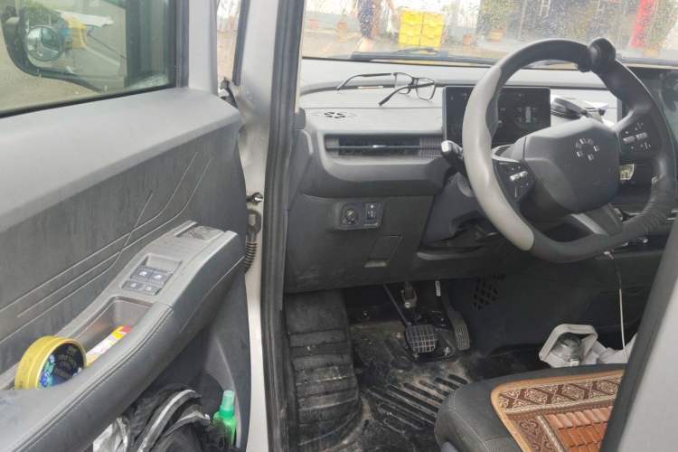Used CAVAN Le Fu  Driver Seat