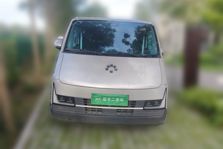 Used CAVAN Le Fu 2025 Rui Xing Edition Le Edition with Blackout Windows CATL 41.86 kWh Front