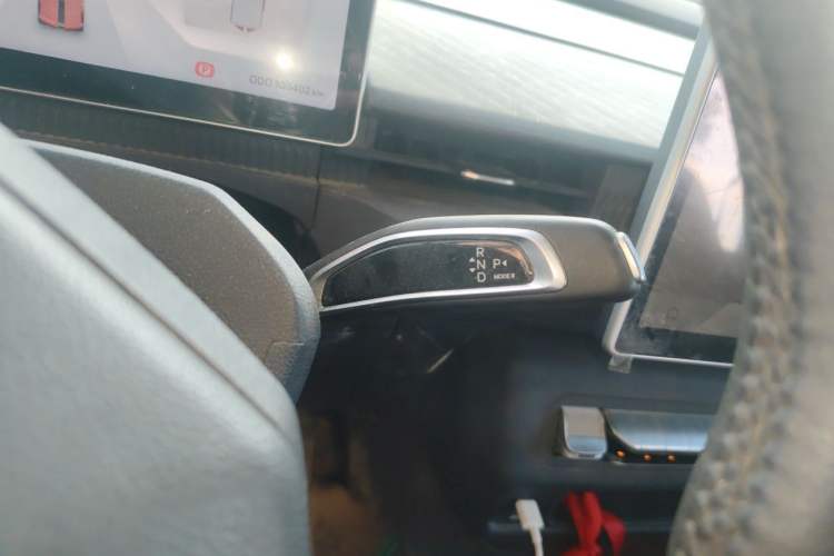 Used CAVAN Le Fu 2025 Rui Xing Edition Le Edition with Blackout Windows CATL 41.86 kWh Gear Lever