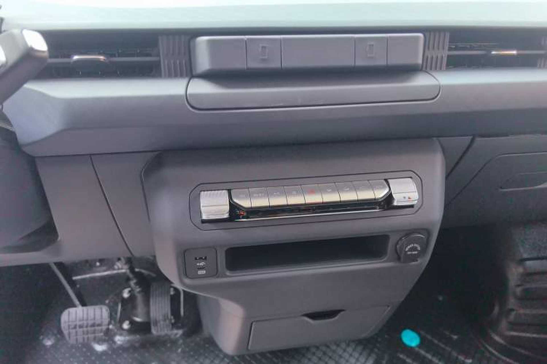 Used CAVAN Le Fu 2025 Comfort Edition Full-View Version Aiyike 50.23 kWh Audio And AC Panel