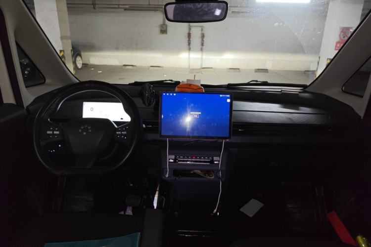 Used CAVAN Le Fu 2025 Lefu PLUS Comfort Edition Ford Version with Clear Windows Aiyike 50.23 kWh Center Console