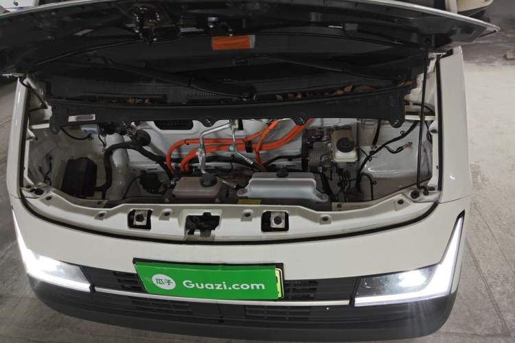 Used CAVAN Le Fu 2025 Lefu PLUS Comfort Edition Ford Version with Clear Windows Aiyike 50.23 kWh Engine Bay
