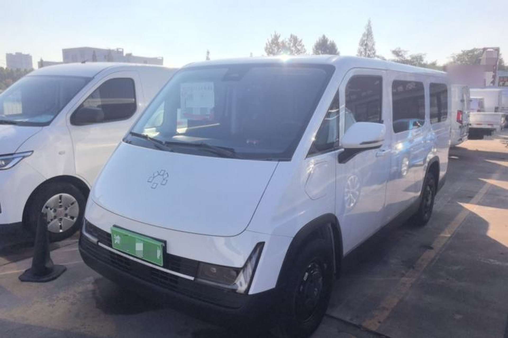 Used CAVAN Le Fu 2025 Comfort Edition Full-View Version Aiyike 50.23 kWh Front Left 45 Deg