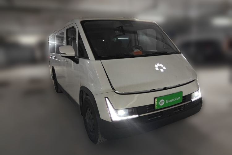 Used CAVAN Le Fu 2025 Lefu PLUS Comfort Edition Ford Version with Clear Windows Aiyike 50.23 kWh Front Right 45 Deg