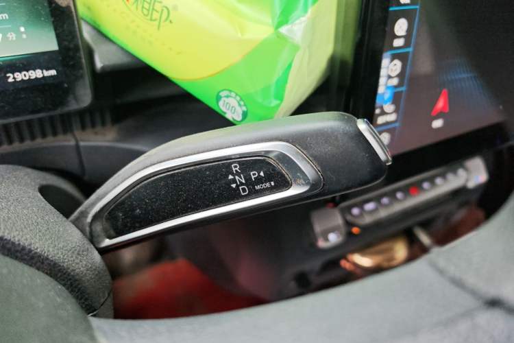 Used CAVAN Le Fu 2025 YueXing Edition Fu Version Open-Window Model Aiyike 50.23 kWh Gear Lever