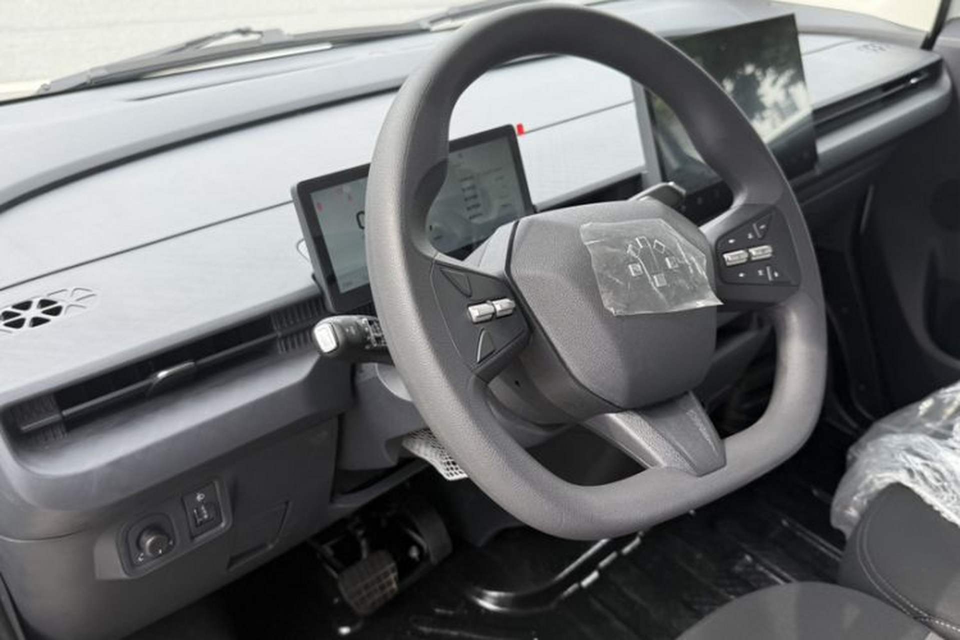 Used CAVAN Le Fu 2025 LeFu PLUS YueXing Edition+, Le Edition Blind Window, Aiyike 60.37 kWh Interior 2