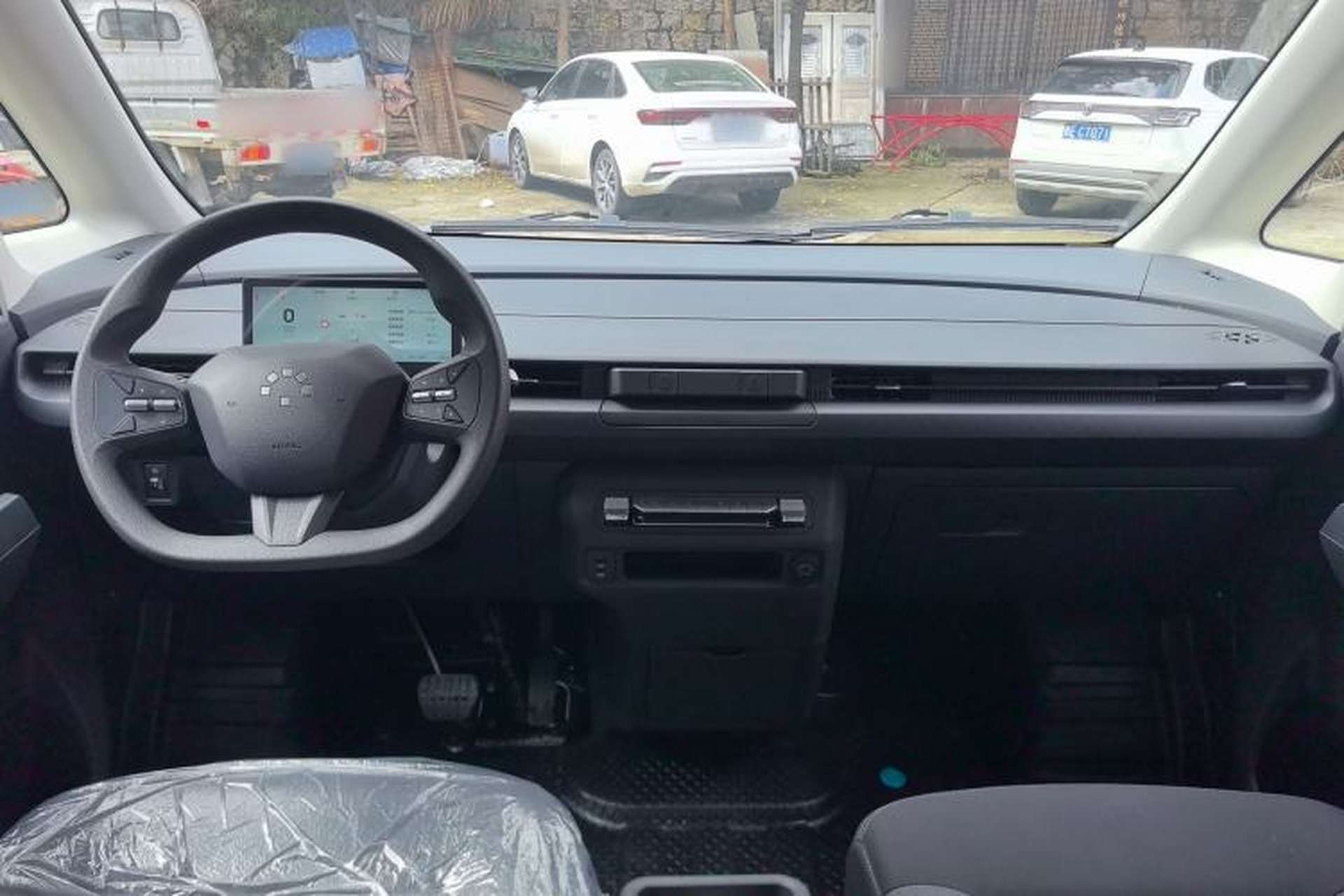 Used CAVAN Le Fu 2025 Comfort Edition Full-View Version Aiyike 50.23 kWh Interior 2