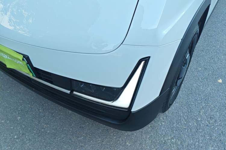 Used CAVAN Le Fu 2025 Comfort Edition Full-View Version Aiyike 50.23 kWh Left Front Headlight