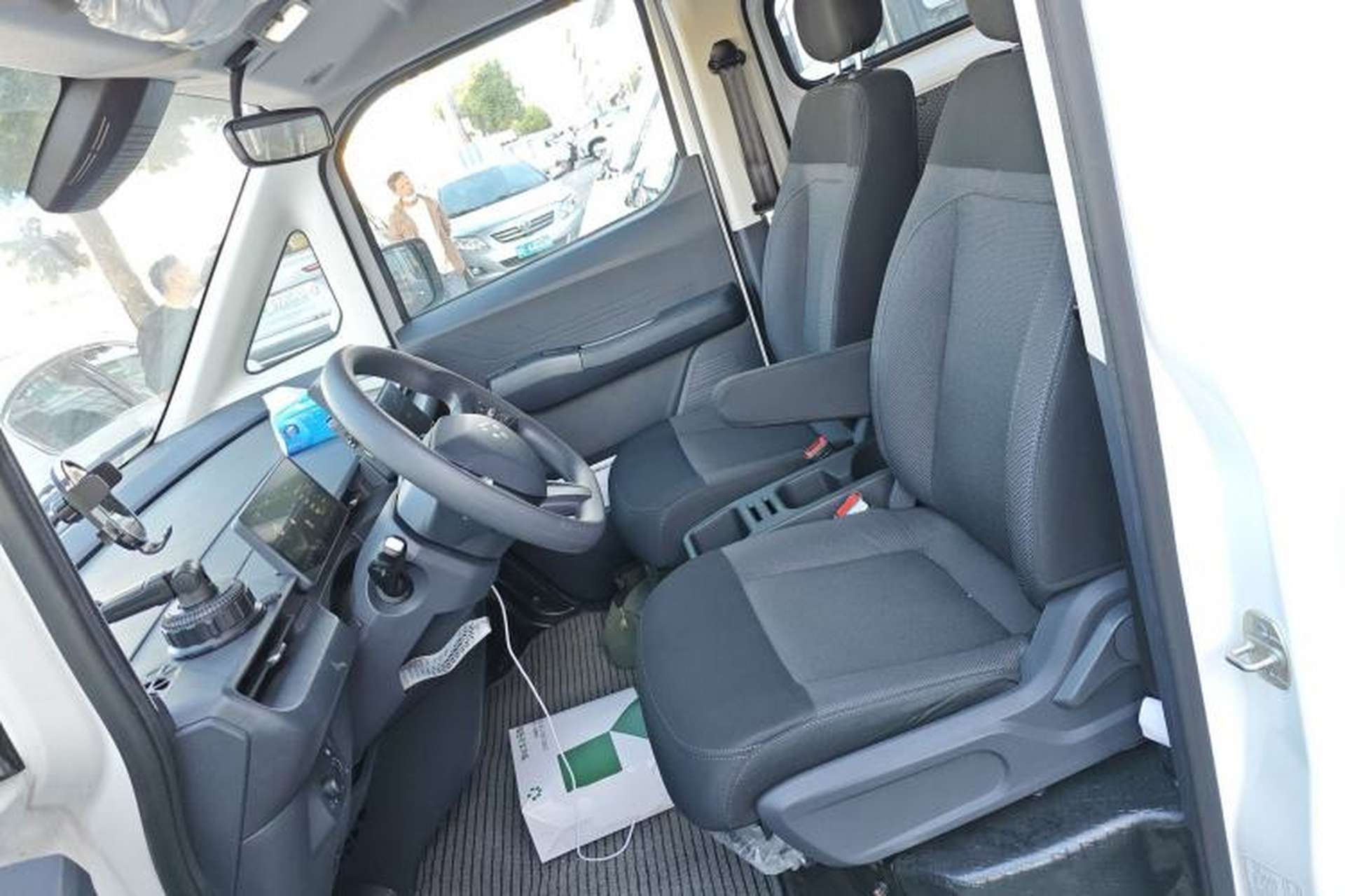 Used CAVAN Le Fu 2025 Comfort Edition Full-View Version Aiyike 50.23 kWh Left Front Seat