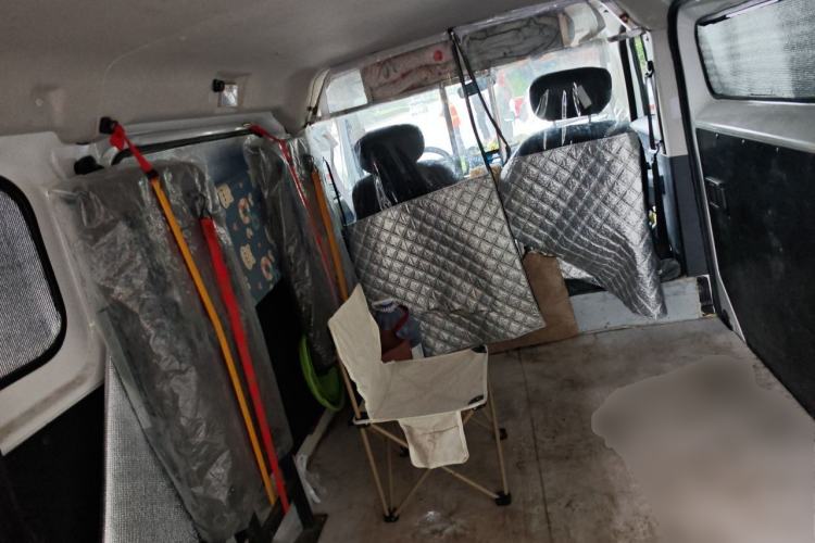 Used CAVAN Le Fu 2025 YueXing Edition Fu Version Open-Window Model Aiyike 50.23 kWh Left Rear Seat