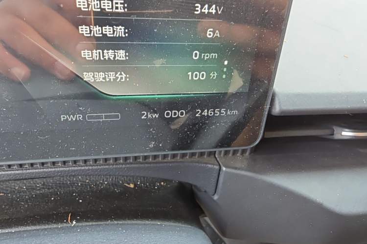 Used CAVAN Le Fu 2025 Lofu PLUS Comfort Edition L-Style Blind Windows Aiyike 50.23 kWh Odometer Close Up