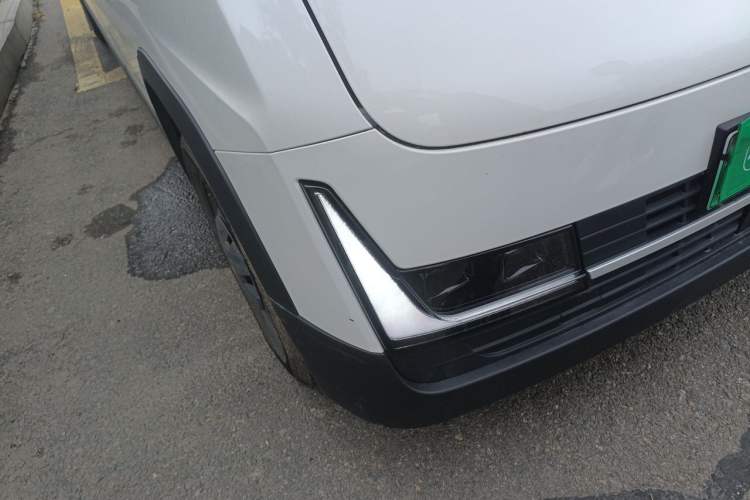 Used CAVAN Le Fu 2025 Lofu PLUS Comfort Edition L-Style Blind Windows Aiyike 50.23 kWh Right Front Headlight